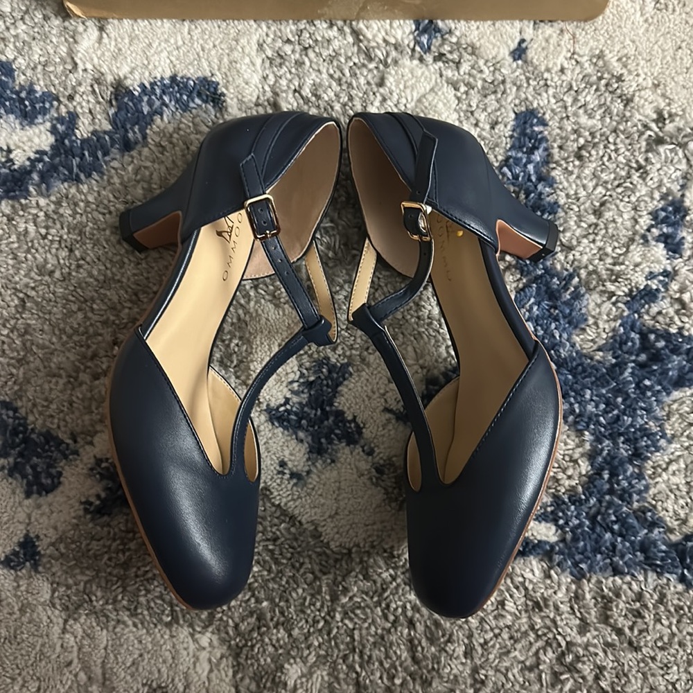 NWB Moommo Blue Navy Heels Women’s Size 6 - Picture 3 of 4